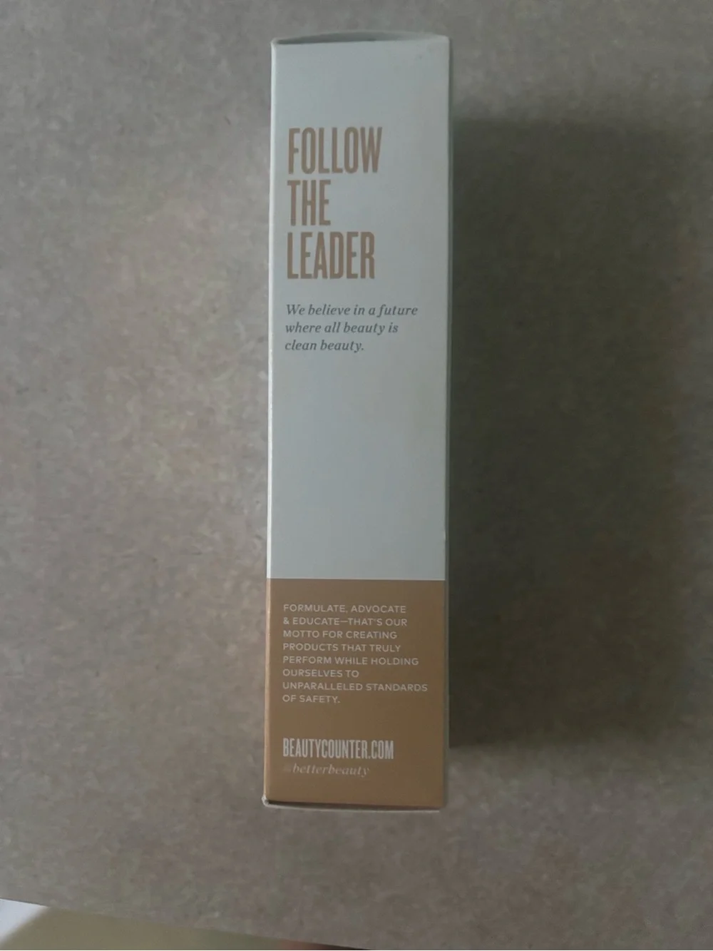 beautycounter Dew Skin Tinted Moisturizer — Light